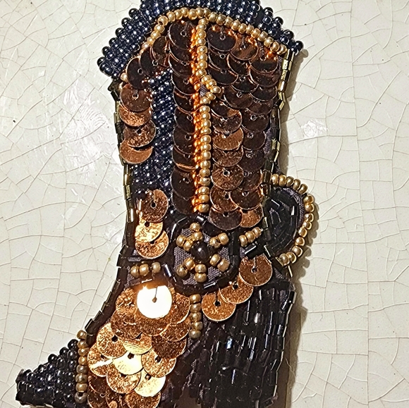 Brown and black sequins and seed beaded Cowgirl/boy boot brooch Texas, ranch - Picture 5 of 9